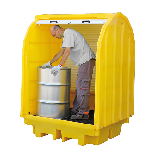 Abgedeckte Auffangwanne für 4 x 200l Fässer