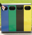 Körbe für sortierten Abfall